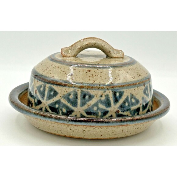Stoneware Art Pottery Covered Dish Garlic Roaster Baker Speckled Glaze‎ Pattern - Picture 1 of 16